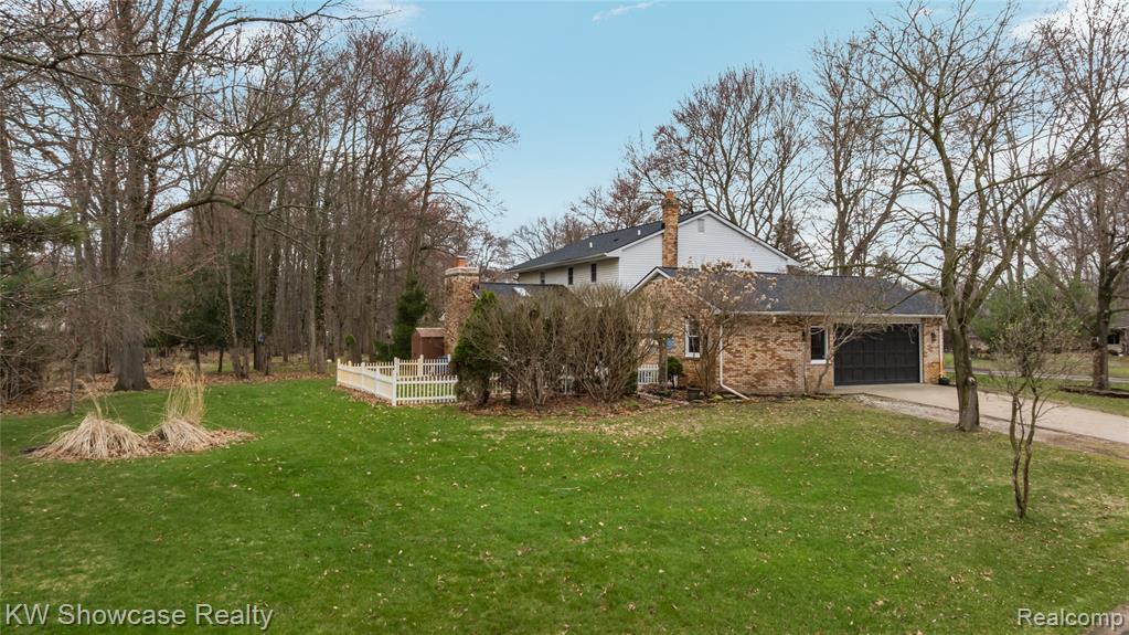 6144 Venice Drive, Commerce Twp, MI 48382 — Photo 91