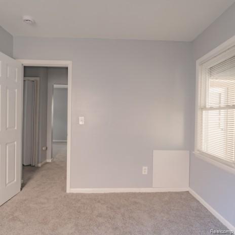 18557 Kenosha Street, Harper Woods, MI 48225 — Photo 17