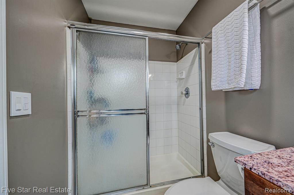 7511 BERMUDA DUNES, Ypsilanti, MI 48197 — Photo 34