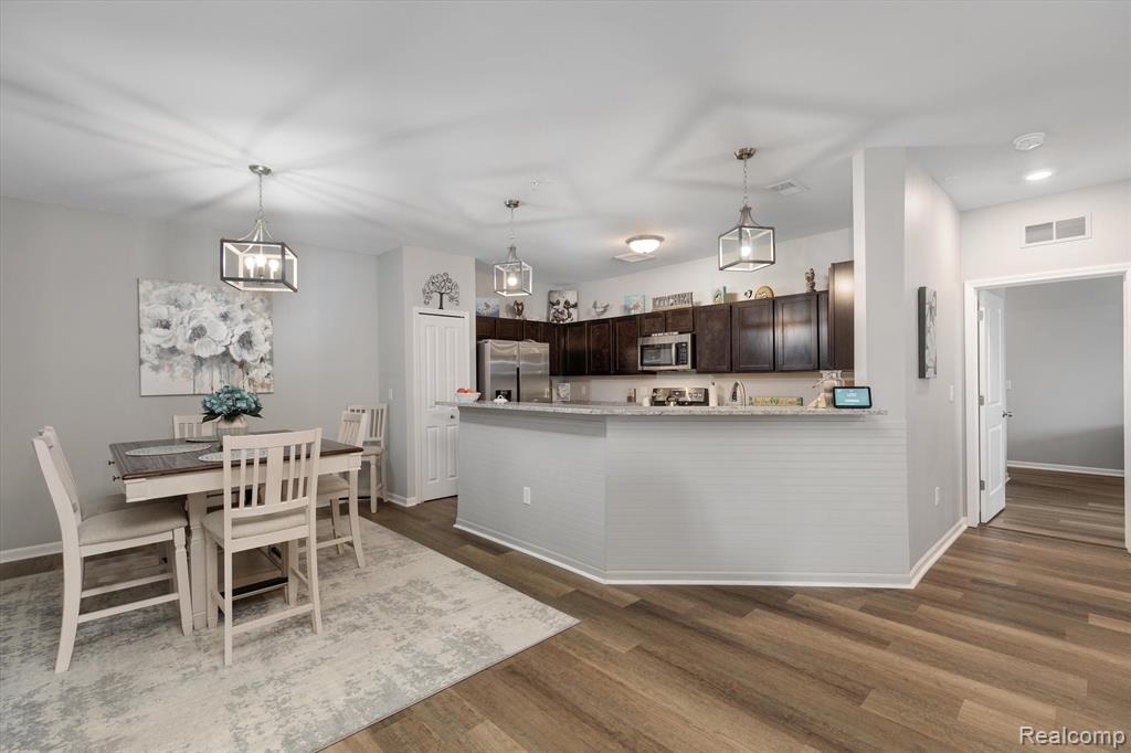 9788 RIDGE RUN Street, Howell, MI 48855 — Photo 10