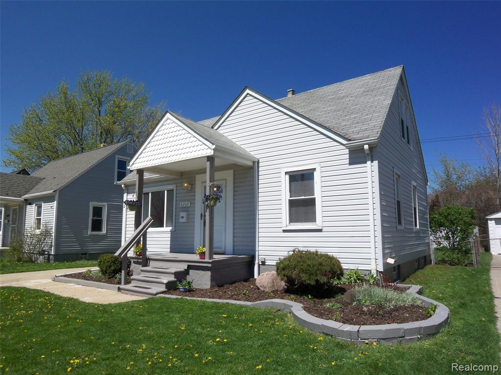 8269 Sterling, Center Line, MI 48015 — Photo 45