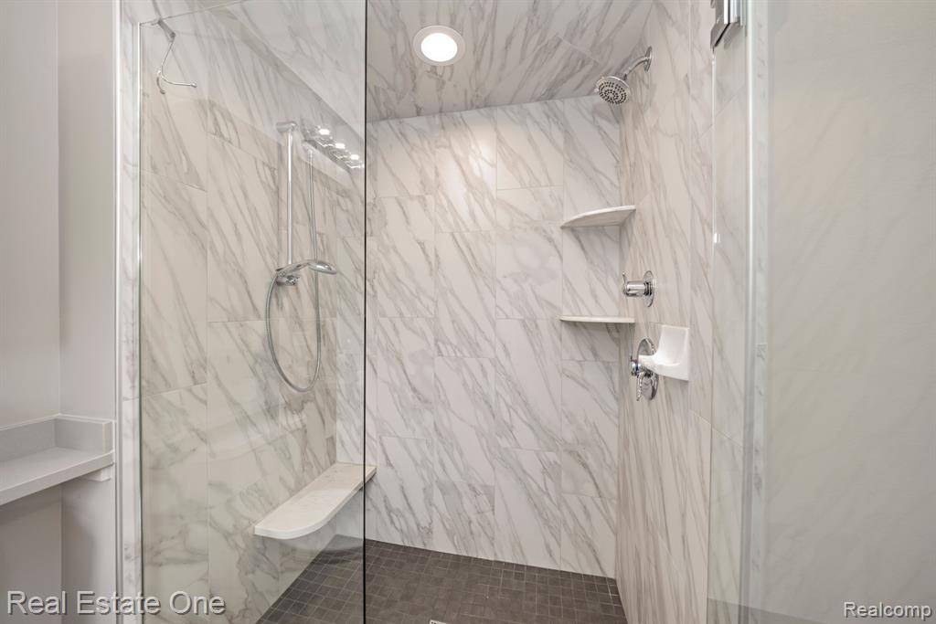 49139 FREEDOM Court, 4, Shelby Twp, MI 48315 — Photo 19