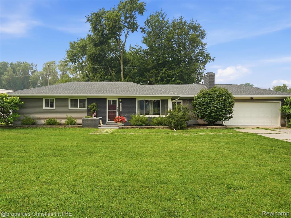 52735 Washington Street, New Baltimore, MI 48047 — Photo 44