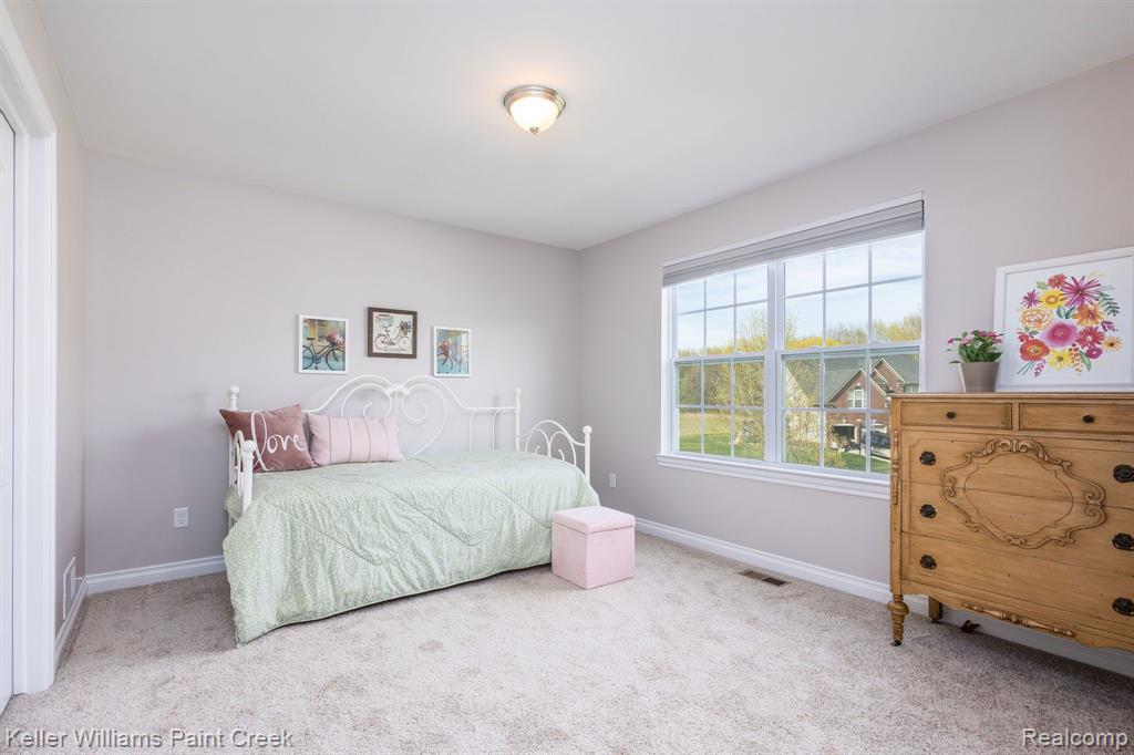 894 Wynstone Circle N, Oakland, MI — Photo 46