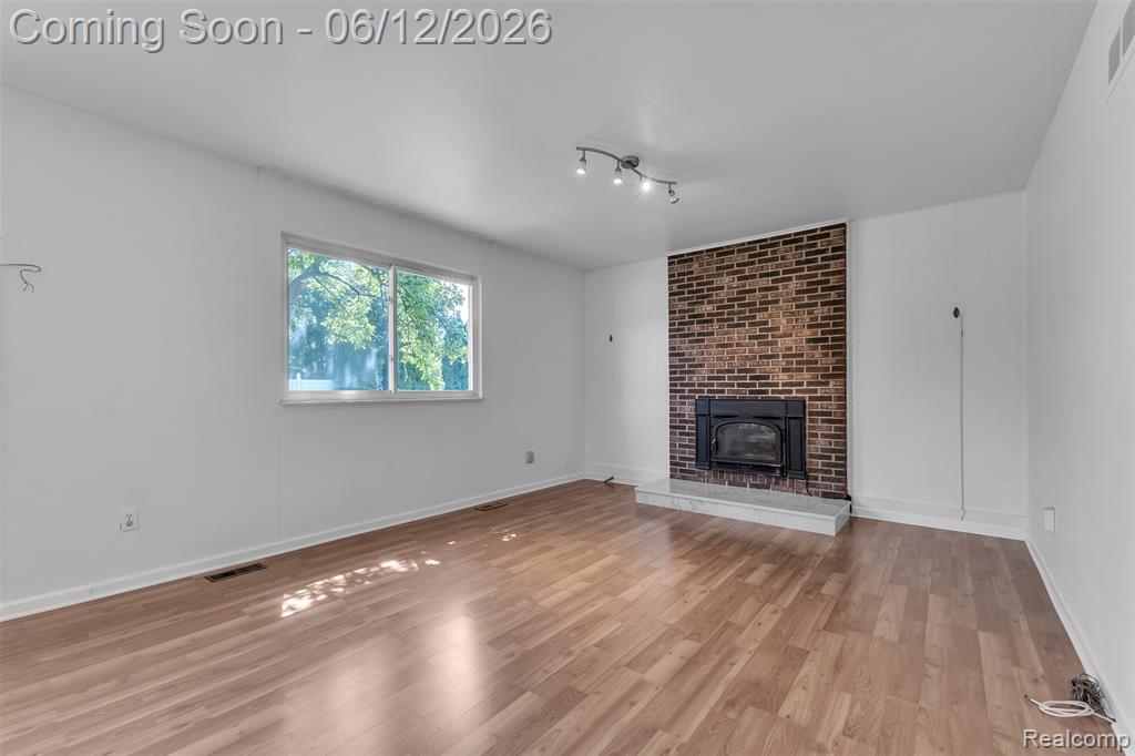 7000 Woonsocket Street, Canton, MI 48187 — Photo 28
