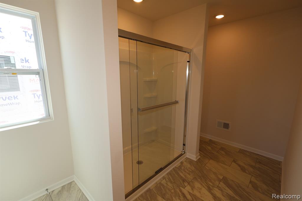 412 Hidden River W W, Holly, MI 48442 — Photo 20