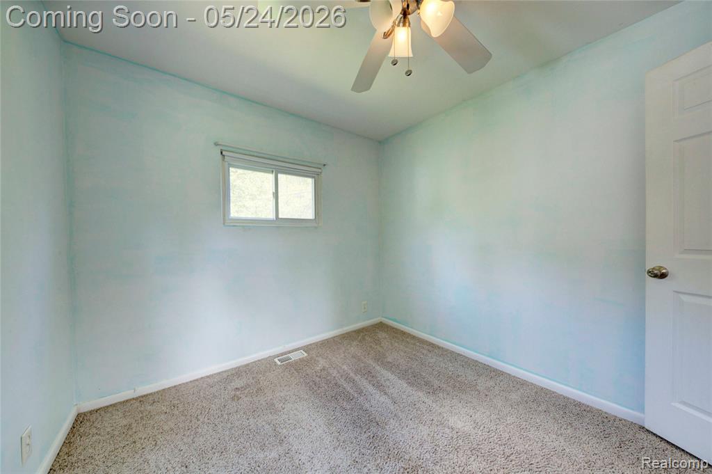 3542 East Street, Hartland, MI 48353 — Photo 27