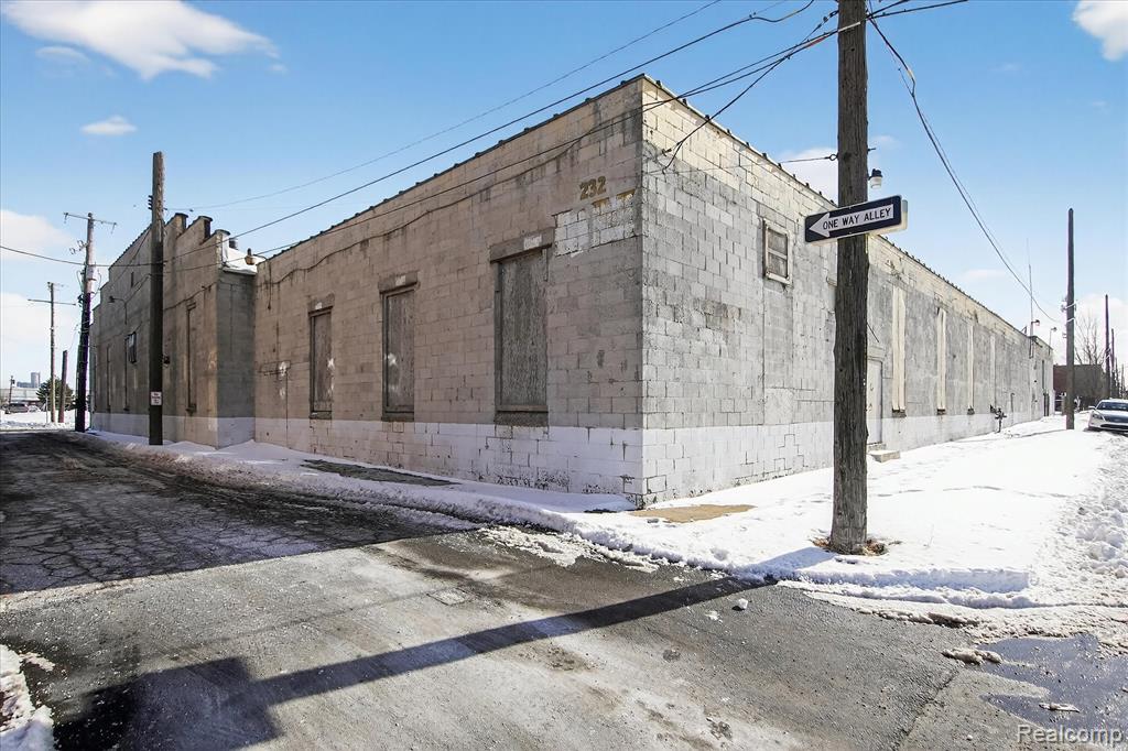 232 Ferdinand Street - Photo 3