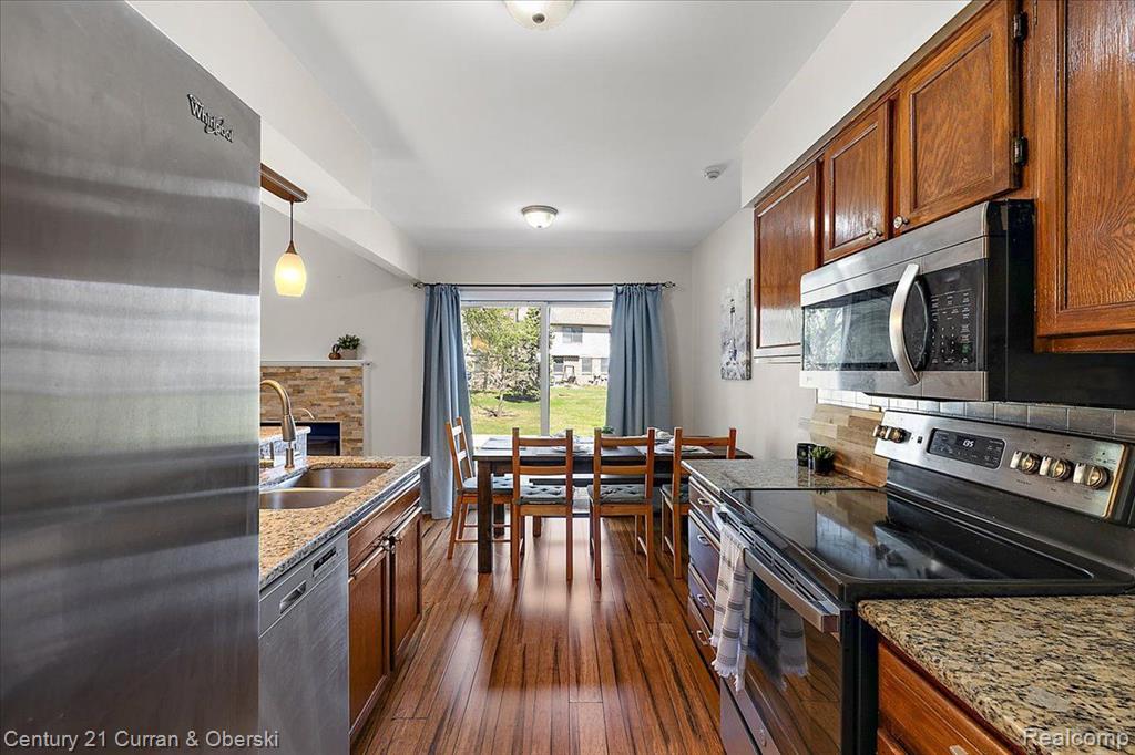 45105 Horseshoe Circle, Canton, MI 48187 — Photo 12