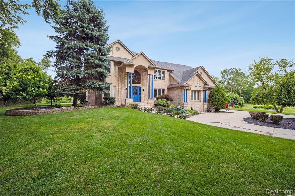 56764 Jewell Road, Shelby Twp, MI 48315 — front exterior