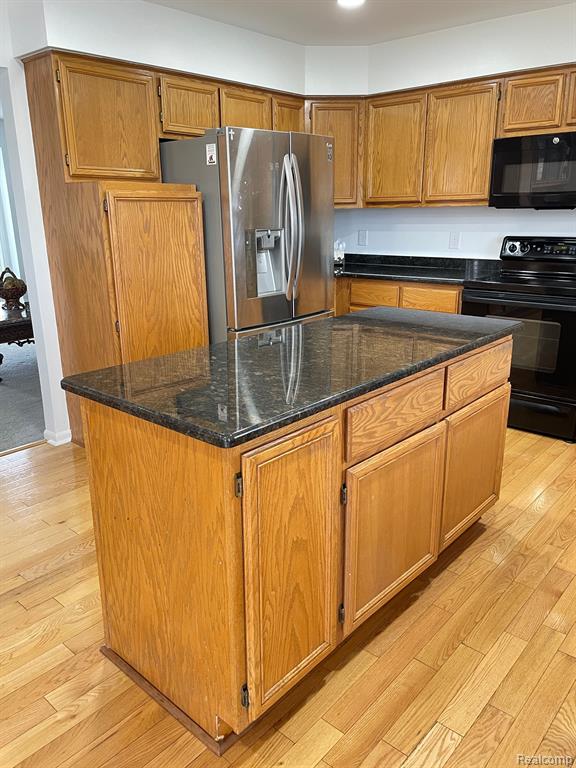 53775 CRANSTON Drive, Macomb, MI 48042 — Photo 24