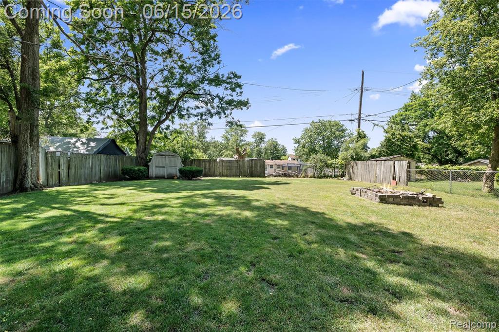 870 Pine Tree Road, Lake Orion, MI 48362 — Photo 26