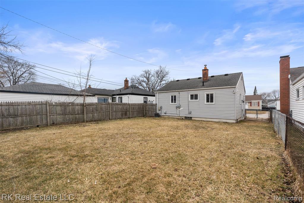 25280 Dale Street, Roseville, MI 48066 — Photo 28