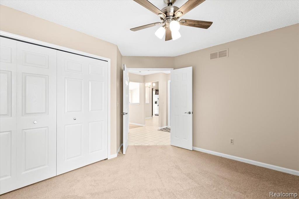 22245 RIVER RIDGE Trail, Farmington Hills, MI 48335 — Photo 25