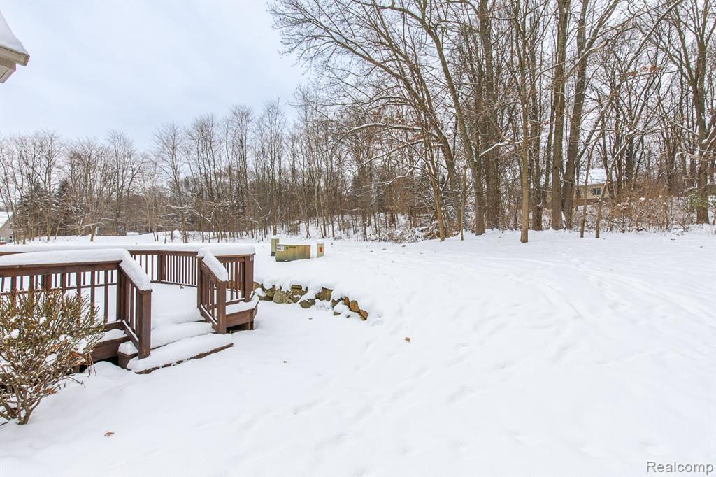 9573 Kingsway Circle, Clarkston, MI 48348 — Photo 42