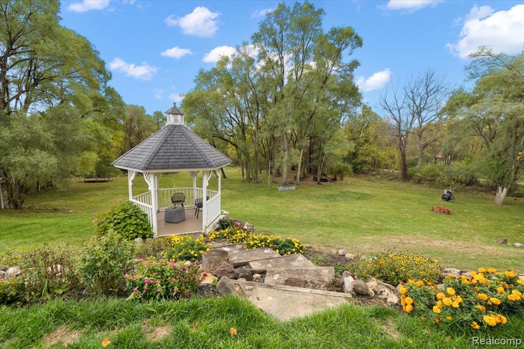 5640 Hummer Lake Road, Oxford, MI 48371 — Photo 4