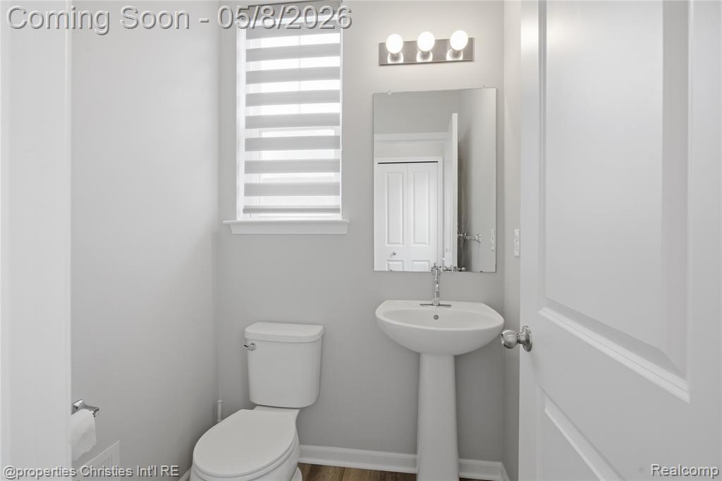 402 Jeff Keeton Drive, Hazel Park, MI 48030 — Photo 14