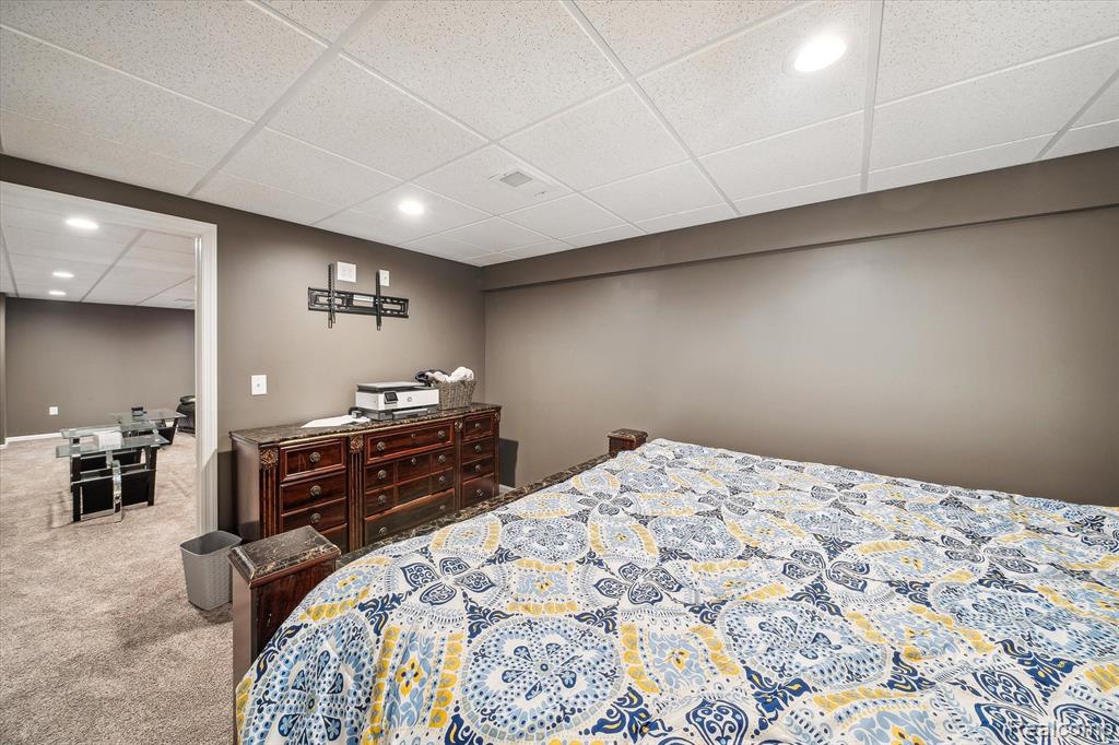 5121 HAWKSEYE Trace, Warren, MI 48092 — Photo 39