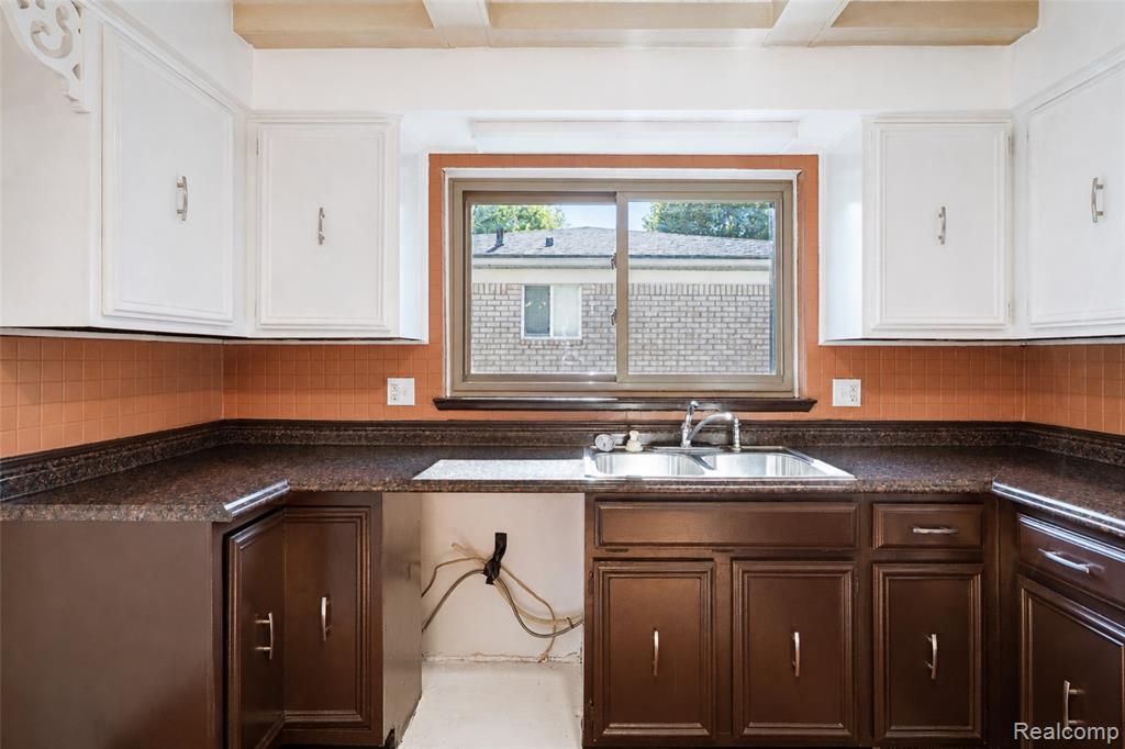 45429 Brunswick Drive, Canton, MI 48187 — Photo 19