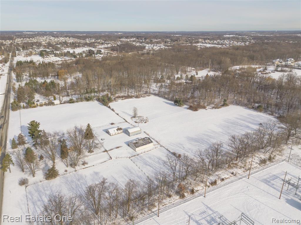 22700 Griswold Road, South Lyon, MI 48178 — Photo 22