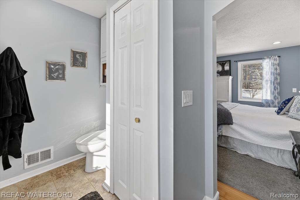 12687 Scott Road, Davisburg, MI 48350 — Photo 24