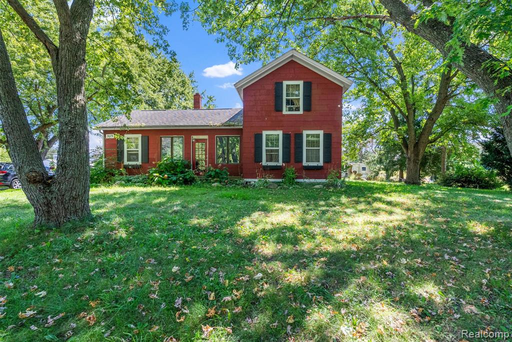 3115 Grange Hall Road, Ortonville, MI 48462 — front exterior
