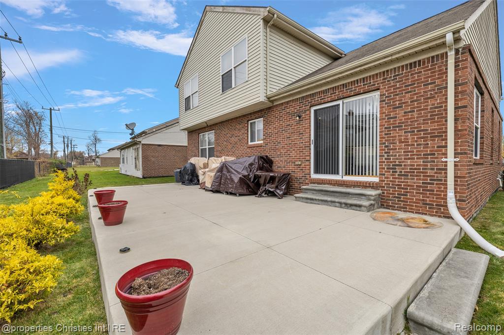 781 Saint Clair Street, Detroit, MI 48214 — Photo 46