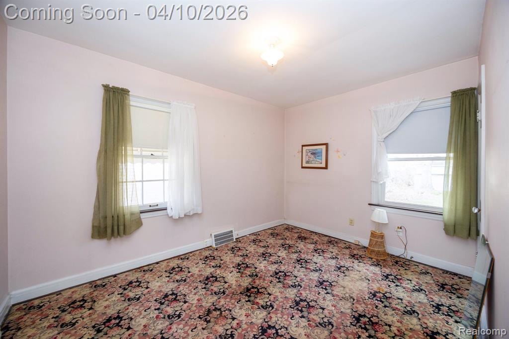 344 Oak Street, Wyandotte, MI 48192 — Photo 21
