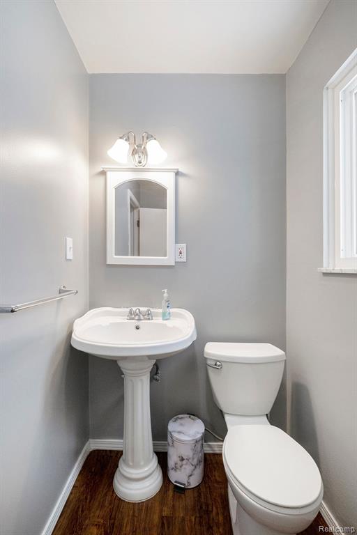 5392 MAPLETREE, Flint, MI 48532 — Photo 8