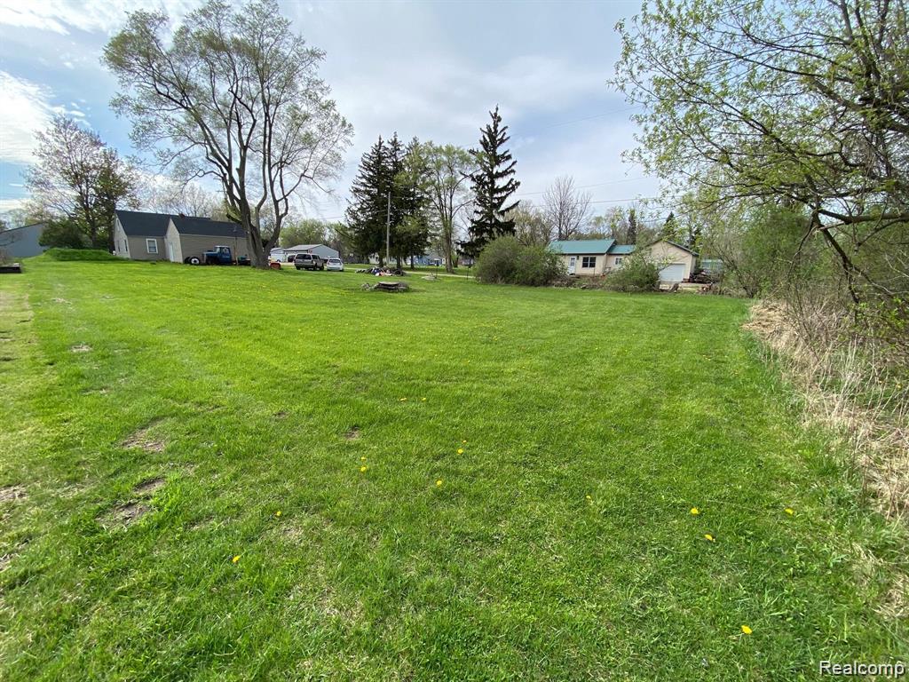 3399 McKinley Avenue, Burton, MI 48529 — Photo 3