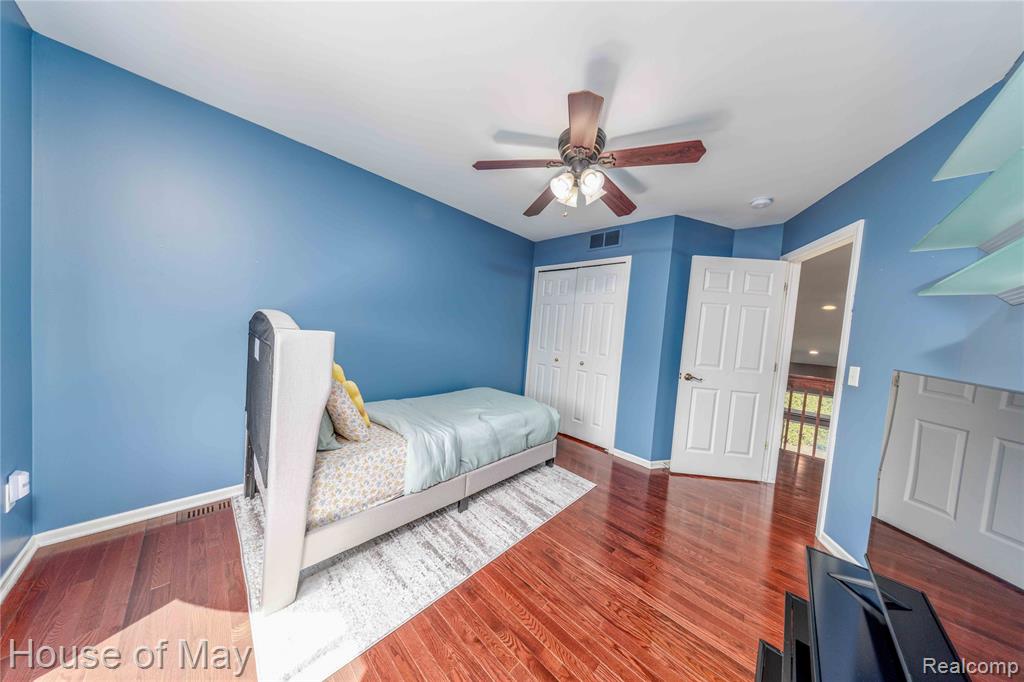 3044 Pheasant Run East Drive, Wixom, MI 48393 — Photo 21