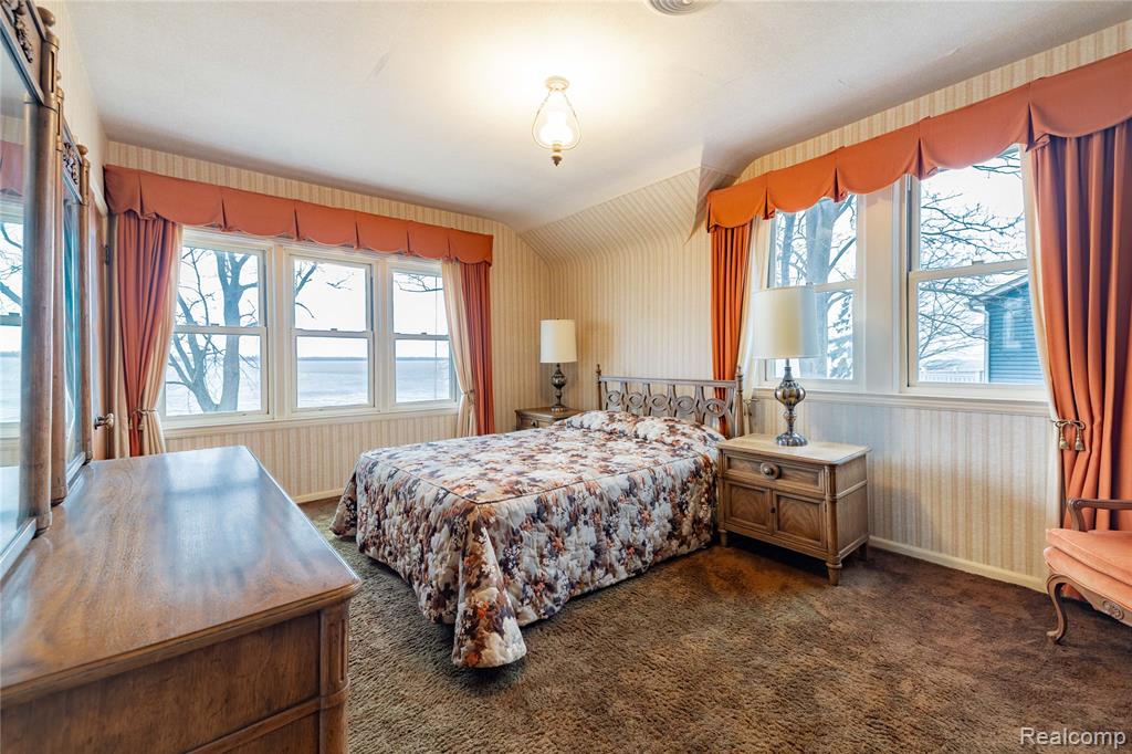 29863 East River Road, Grosse Ile, MI 48138 — Photo 31