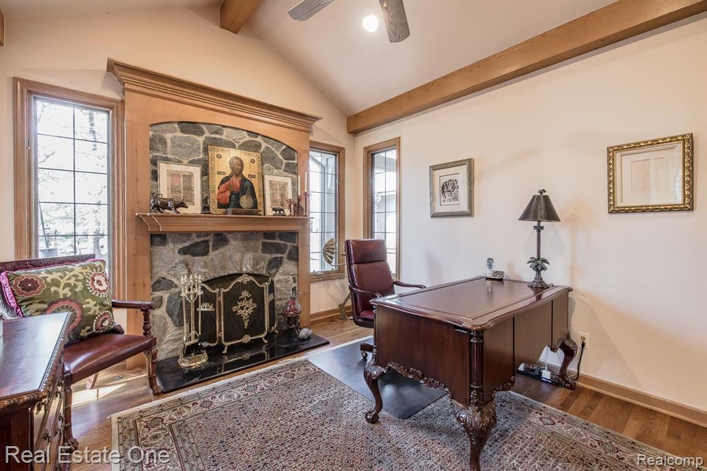 9316 LAKEBLUFF Drive, Clarkston, MI 48348 — Photo 12