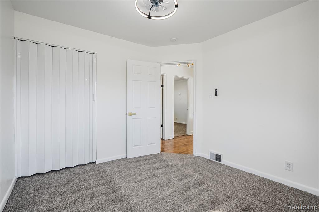 4971 Julius Boulevard, Westland, MI 48186 — Photo 24