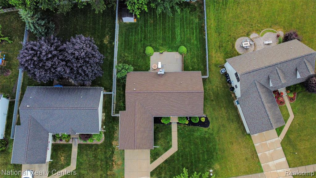 45933 Brookside North Drive, Macomb, MI 48044 — Photo 24