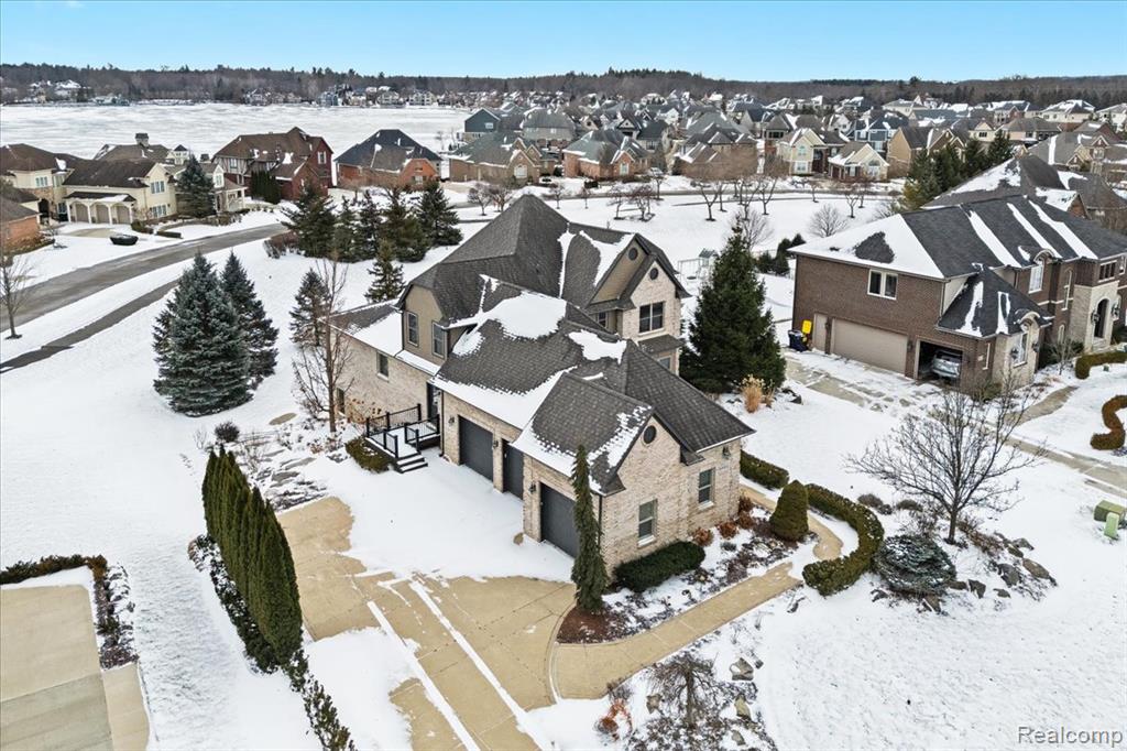 10511 Stoney Point Drive, South Lyon, MI 48178 — Photo 53