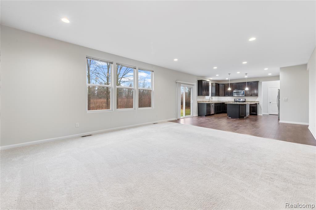 25835 Oberlin blvd, Novi, MI — Photo 12
