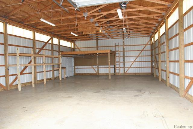 8760 Carpenter Road, Milan, MI 48160 — Photo 25