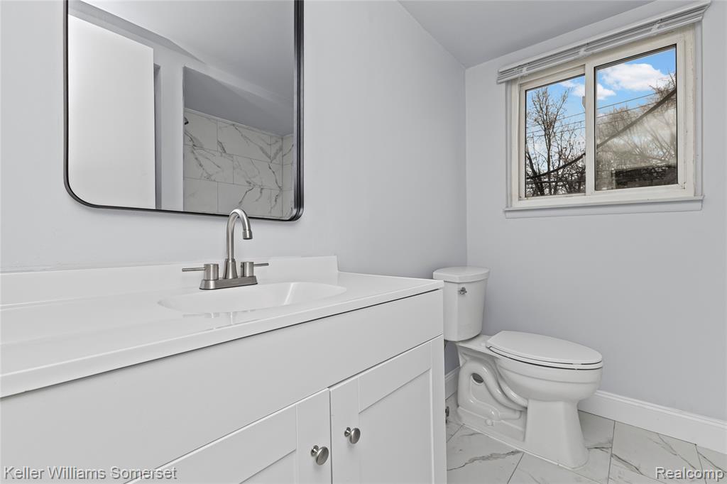 4345 Crooks Road, 26, Royal Oak, MI 48073 — Photo 15