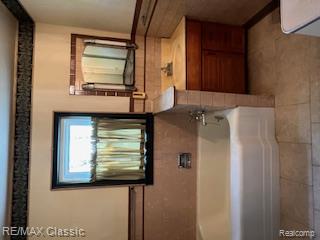 2534 Edgemere Street, Commerce Twp, MI 48382 — Photo 14