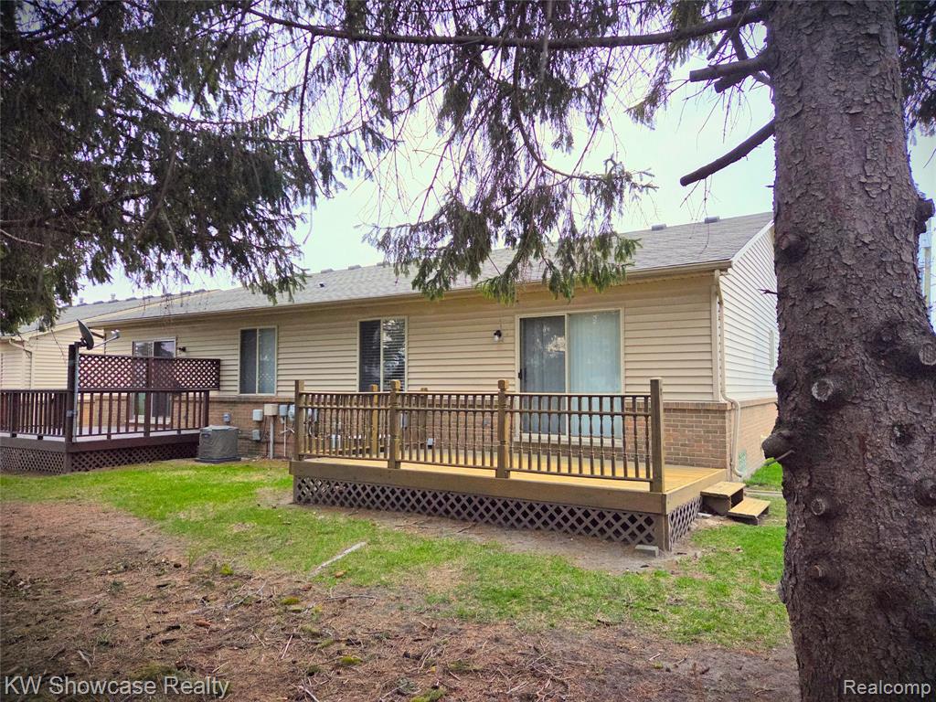 4031 Heatherwood Court Heatherwood Ct, Warren, MI 48092 — Photo 30