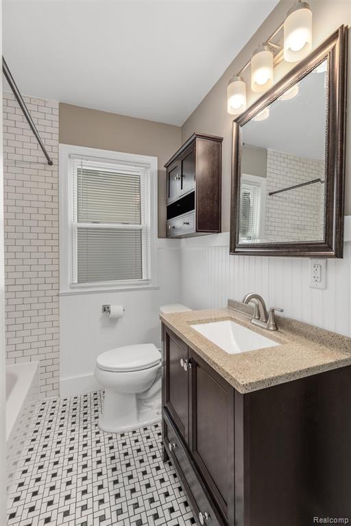 912 N Edison Avenue, Royal Oak, MI 48067 — Photo 11