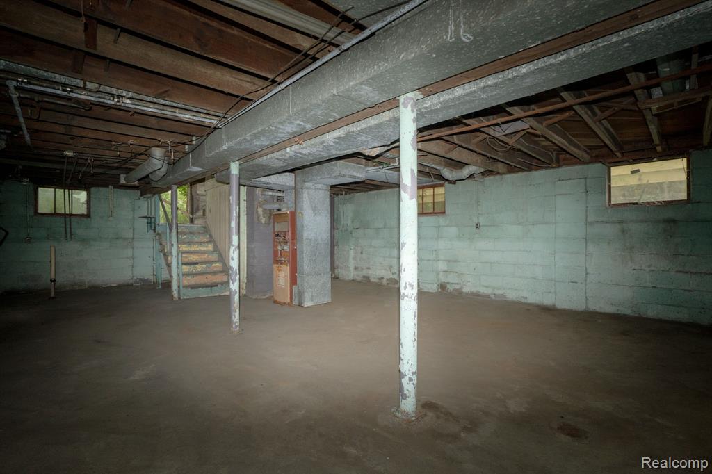 16820 Santa Rosa Drive, Detroit, MI 48221 — Photo 22