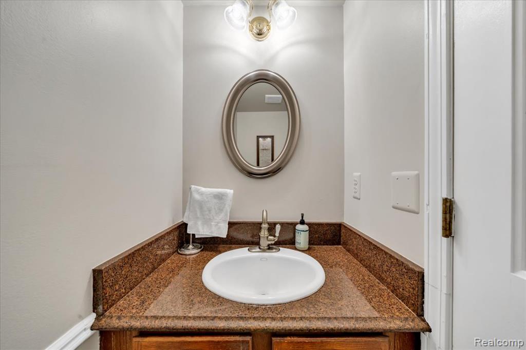 1502 Hosner Road, Oxford, MI 48370 — Photo 8