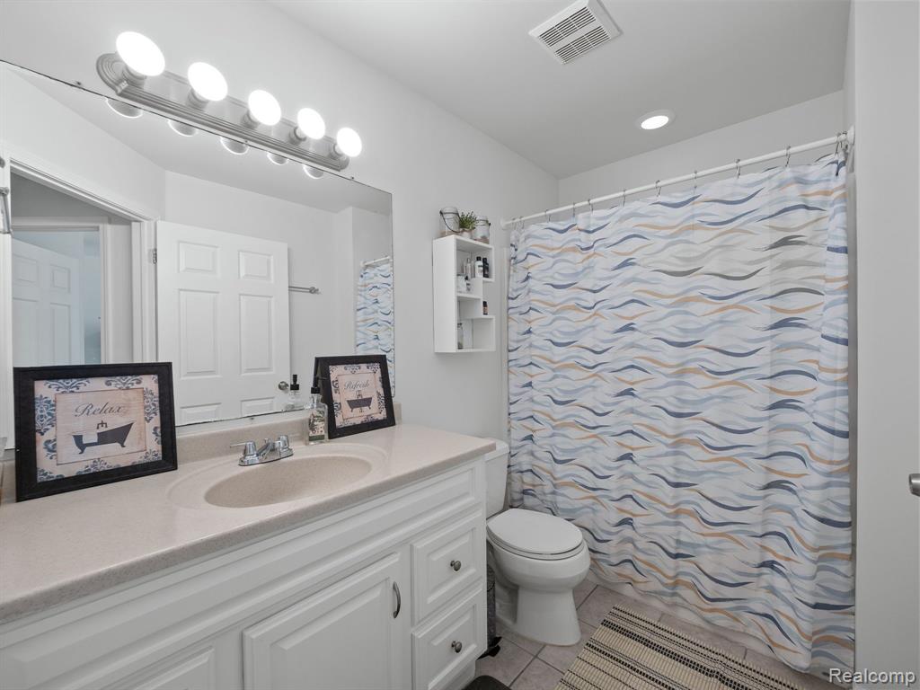 47210 CONDOR Avenue, Shelby Twp, MI 48317 — Photo 25