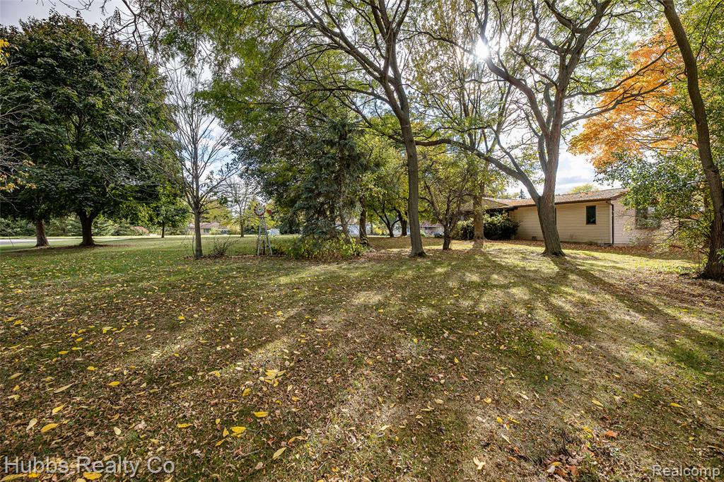 7122 Abbey Lane, Swartz Creek, MI 48473 — Photo 15
