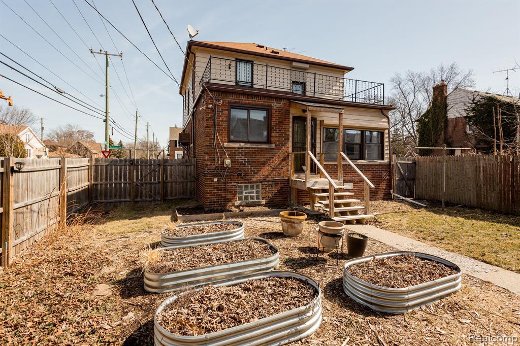 5815 BUCKINGHAM Avenue, Detroit, MI 48224 — Photo 37