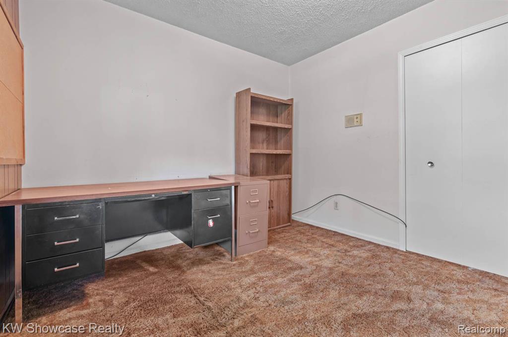 7675 VISGER Avenue, Waterford, MI 48329 — Photo 18