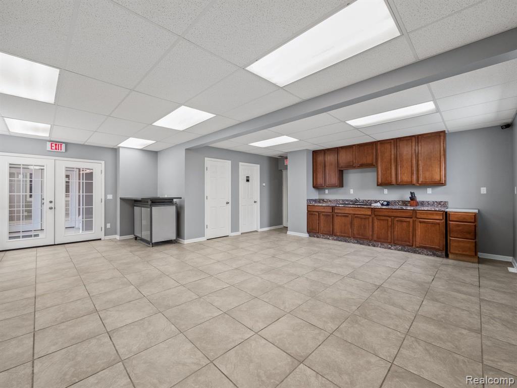 417 E 8 Mile Road, Hazel Park, MI 48030 — Photo 9