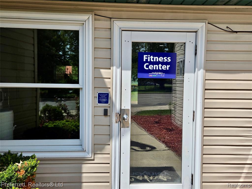 771 Clubhouse Drive, Ypsilanti, MI 48197 — Photo 16